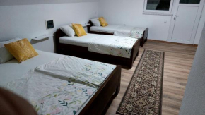 Amar Apartmani,